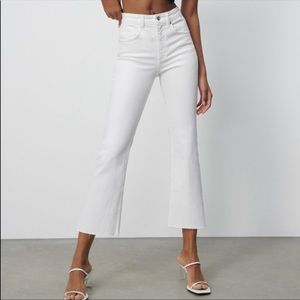 New Zara Cropped Flare White Jeans